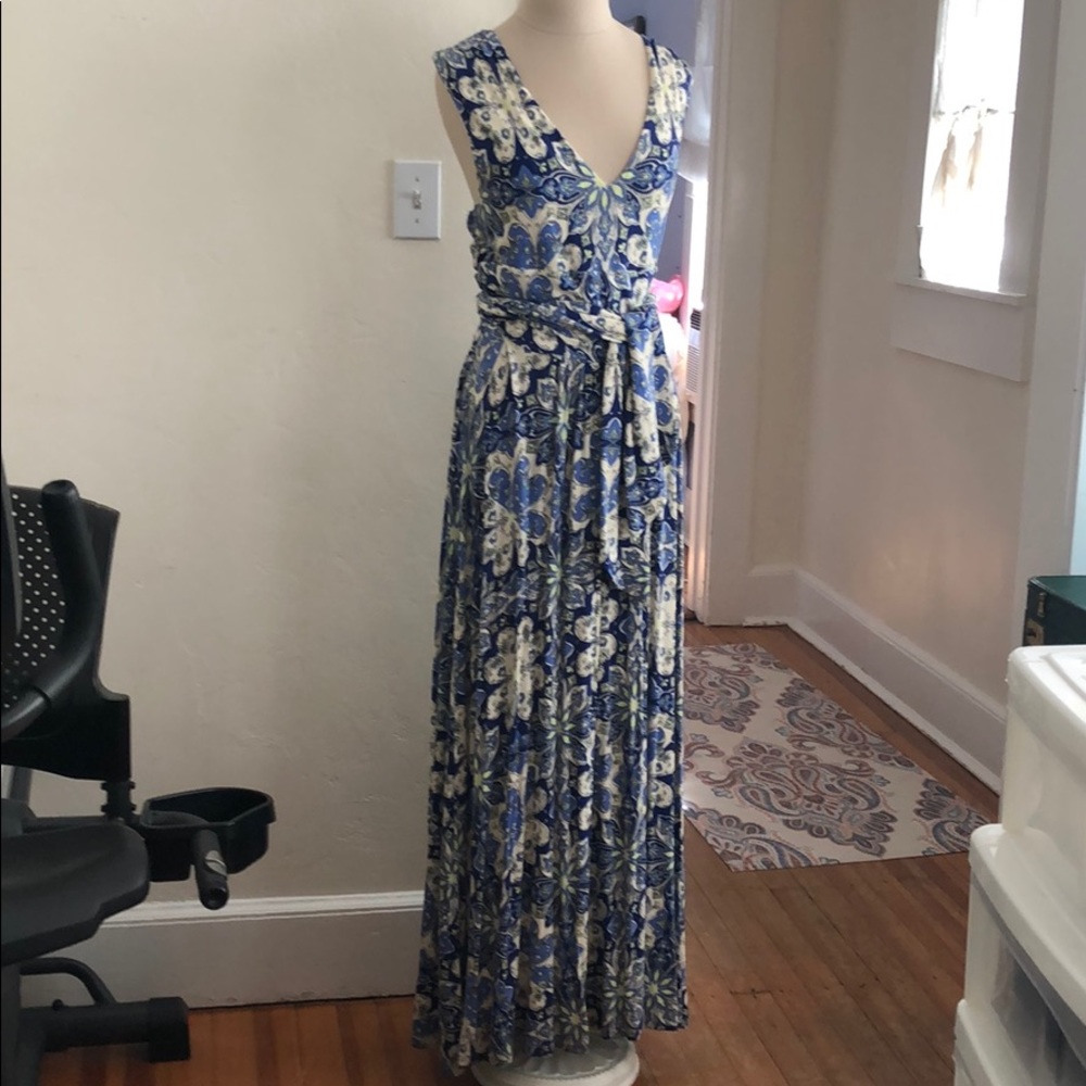 Anthropologie maxi dress